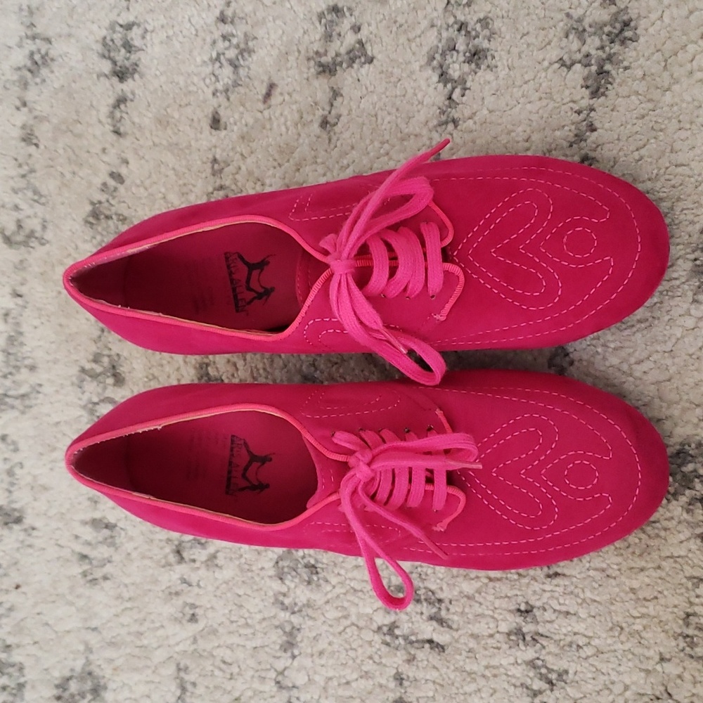 Aris Allen dance shoes velvet oxford